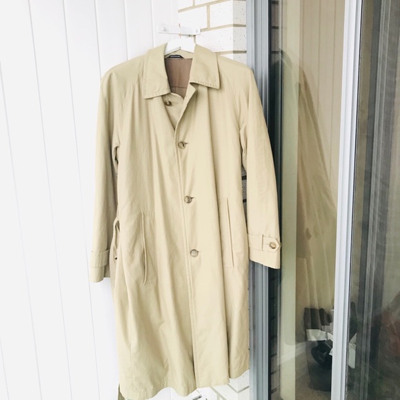 Hugo Boss Other - Hugo boss trench coat size 38R